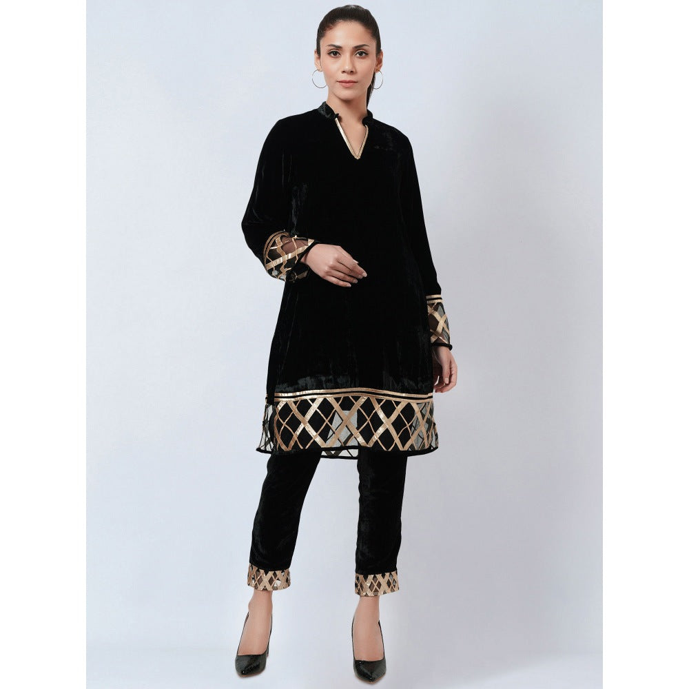 First Resort by Ramola Bachchan Black Silk Velvet Kurta & Pant with Gota Lace (Set of 2)