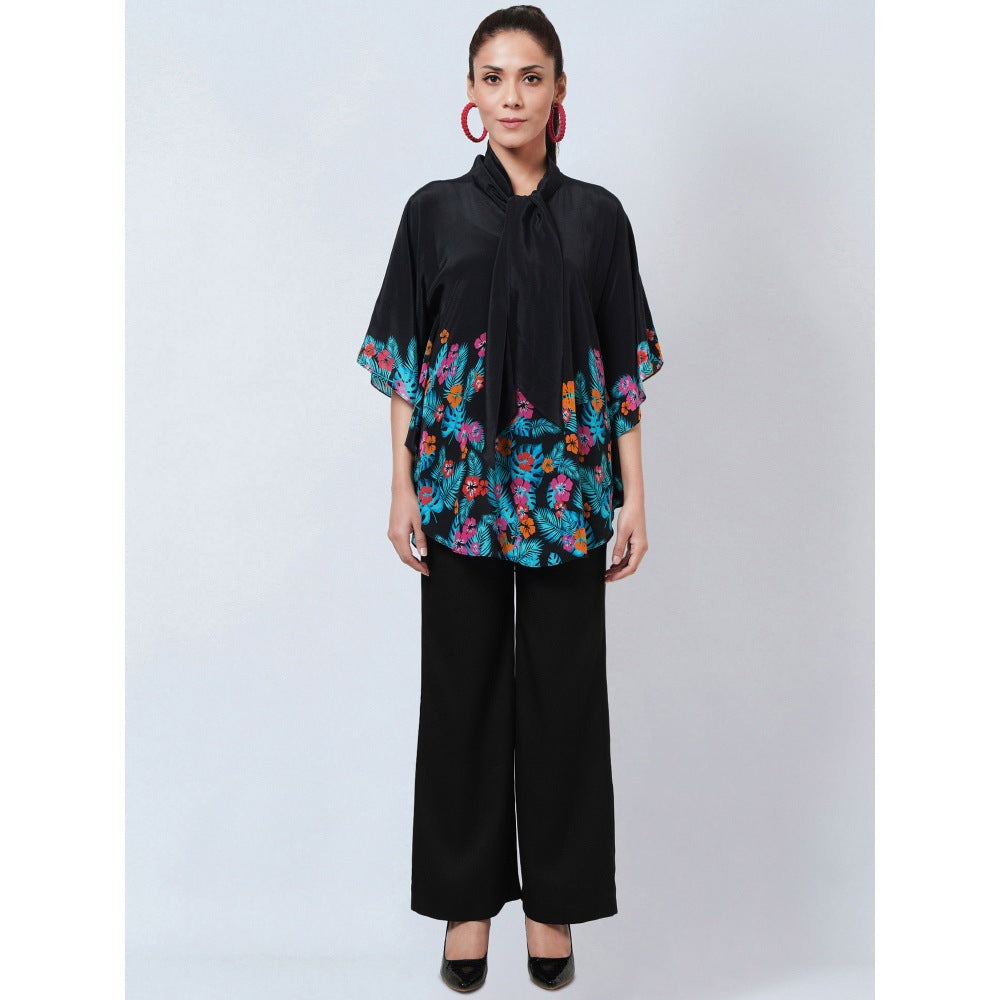 First Resort by Ramola Bachchan Black & Pink Floral Bow Tie Top & Pant Co-Ord (Set of 2)