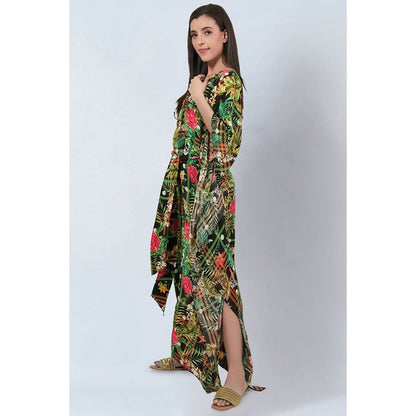 First Resort by Ramola Bachchan Green and Black Jungle Print Full Length Kaftan (Set of 2)