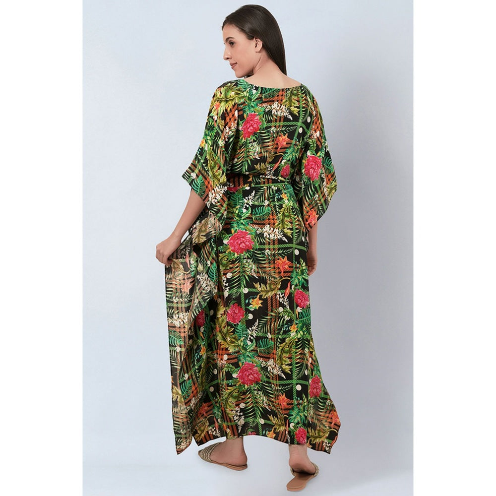 First Resort by Ramola Bachchan Green and Black Jungle Print Full Length Kaftan (Set of 2)