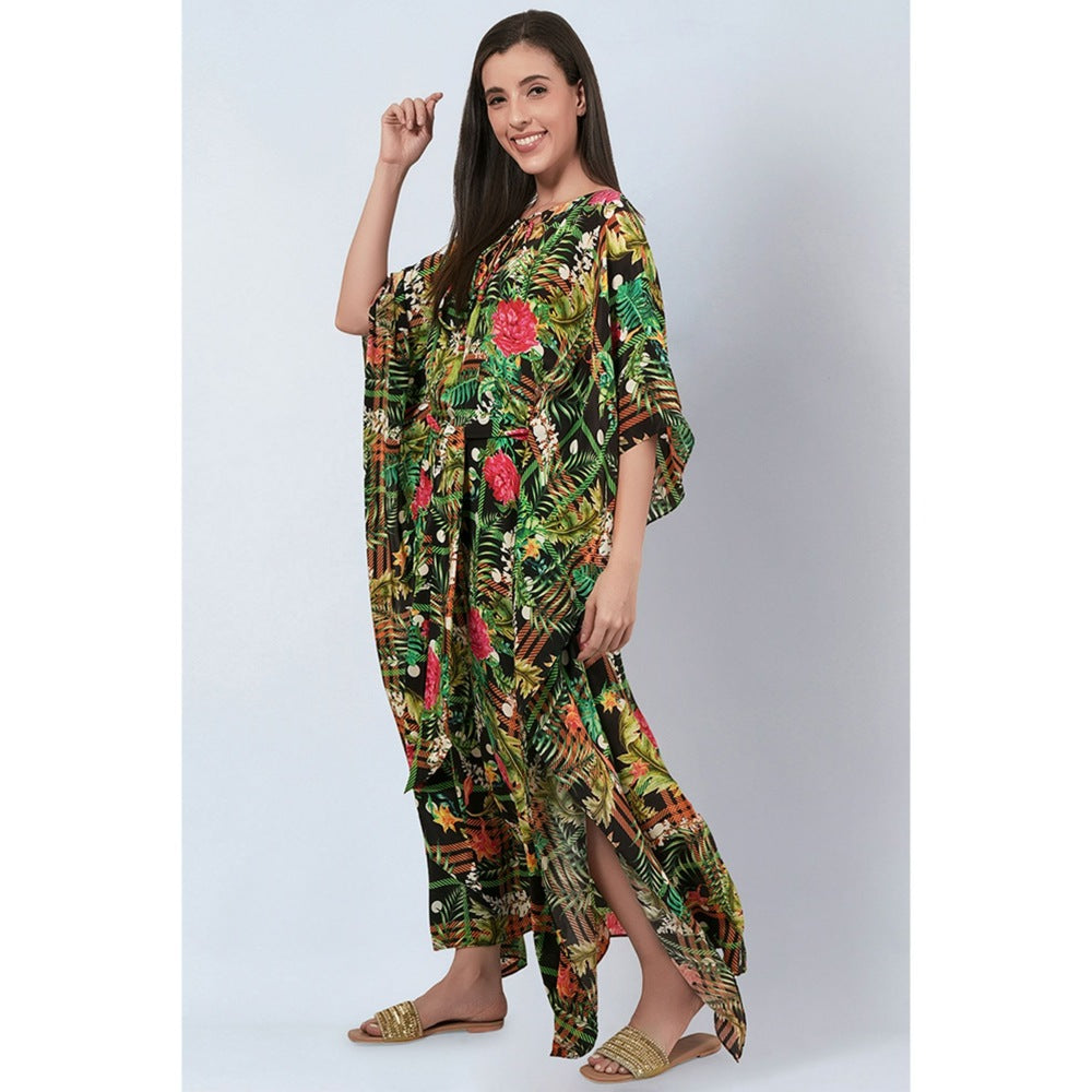 First Resort by Ramola Bachchan Green and Black Jungle Print Full Length Kaftan (Set of 2)