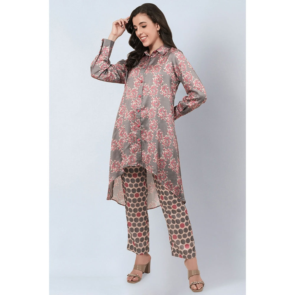 First Resort by Ramola Bachchan Grey and Pink Floral Combination Print Co-Ord (Set of 2)