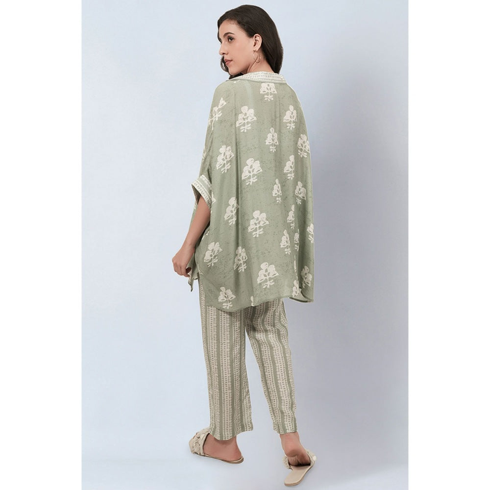 First Resort by Ramola Bachchan Sage Green and Ecru Floral Combination Print Co-Ord (Set of 2)