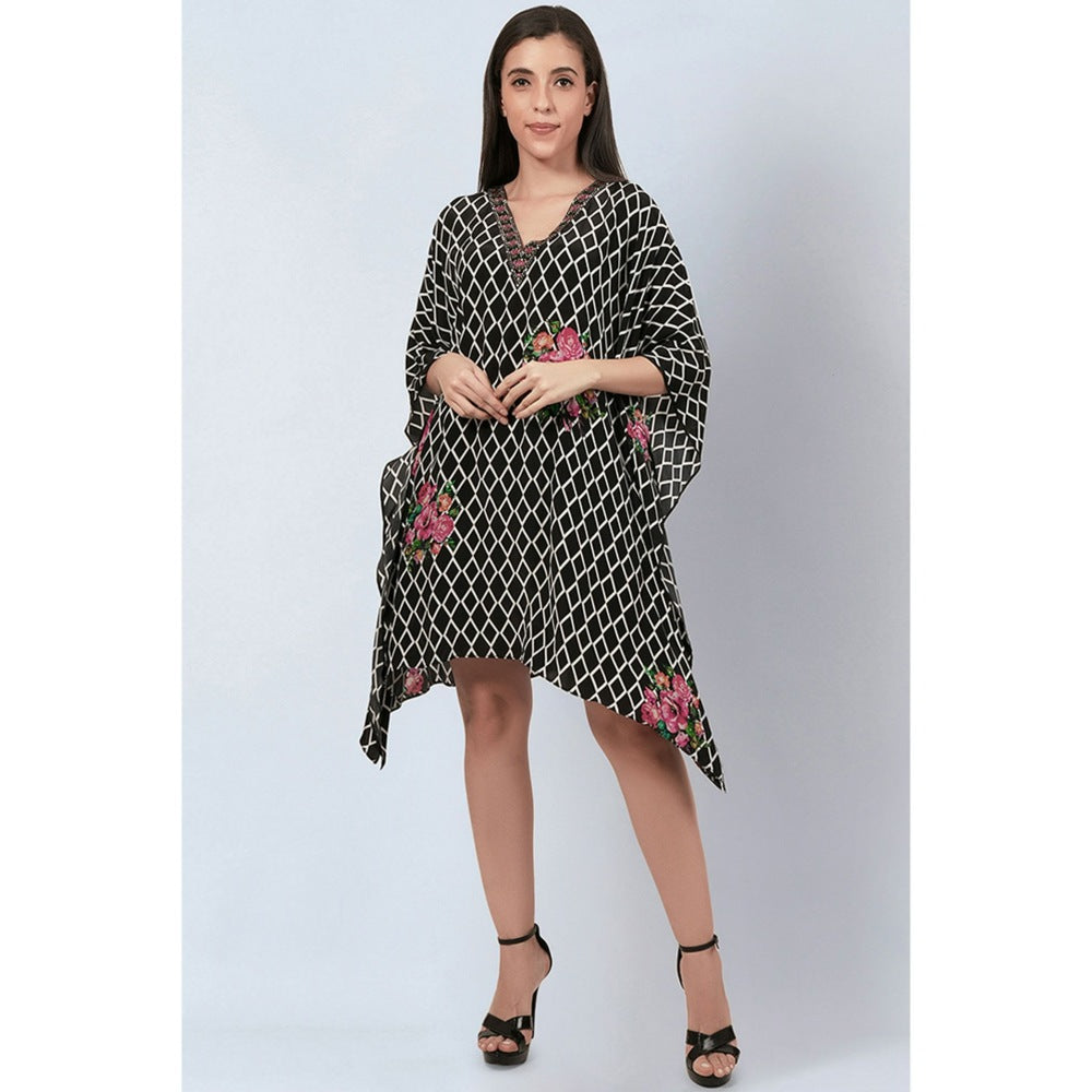 First Resort by Ramola Bachchan Black And White Kaftan Top