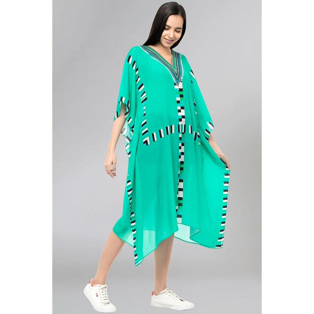 First Resort by Ramola Bachchan Green Geometric Mid Length Kaftan