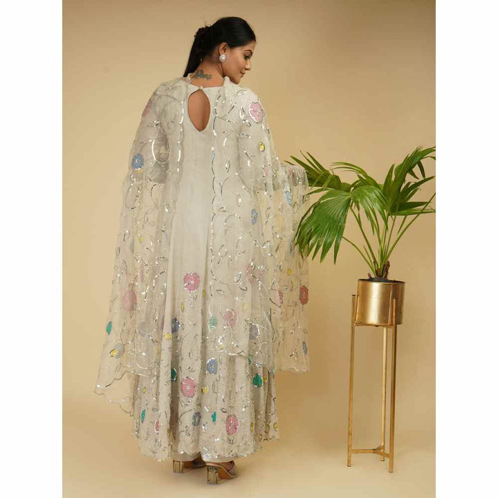 FS Closet by Farha Syed Off White Speckled Embroidered Anarkali (Set of 3)