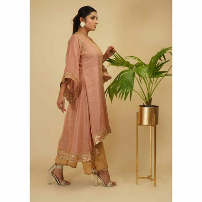 Farha Syed Dirty Rose Kurta (Set of 3)