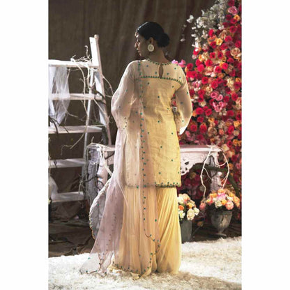 Farha Syed Ivory Champagne Garara (Set of 4)