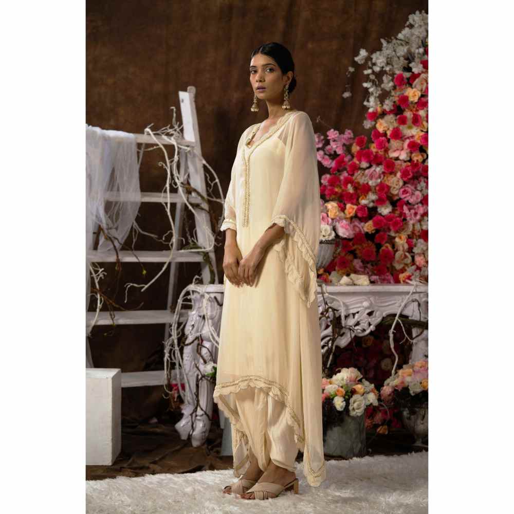 Farha Syed Ivory Champagne Kurta (Set of 4)