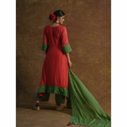Farha Syed Red Solid/Plain Kurta with Palazzo Pants & Dupatta (Set of 3)