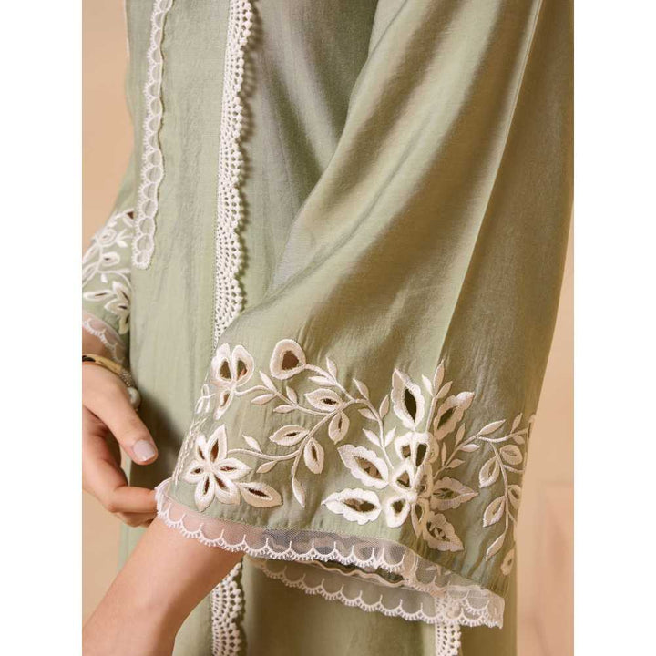 Gajra Gang Lavendare Green Crochet Lace detail Kurta and Pant (Set of 2)