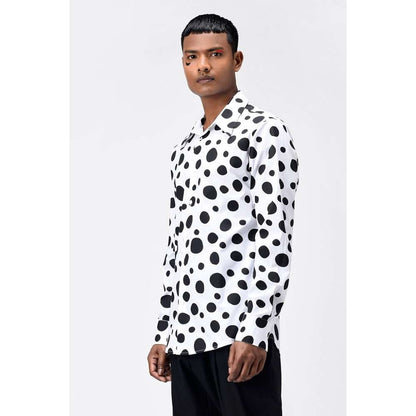 Genes Lecoanet Hemant Black & White Polka Dots Printed Mens Shirt