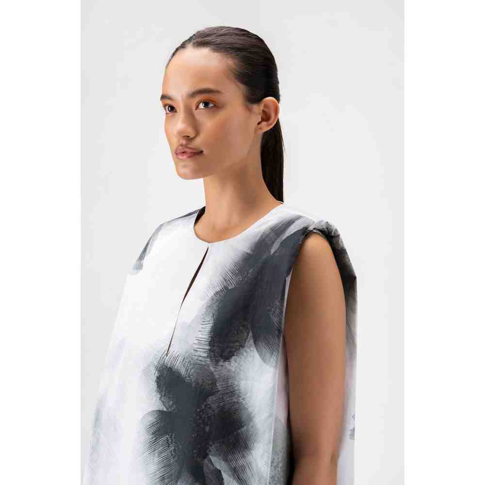 Genes Lecoanet Hemant Ombre Florals Sleeveless Top