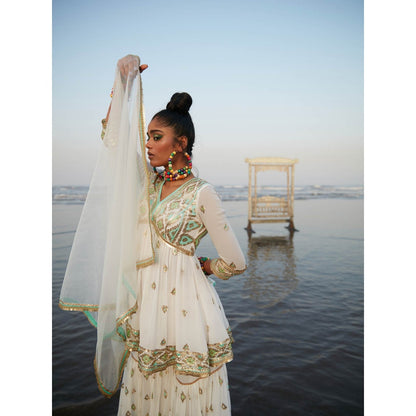 Gopi Vaid Ivory Zohra Sharara (Set of 3)