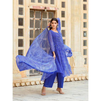 Gulabo Jaipur Rang Blue Straight Kurta And Pant With Inner & Dupatta (Set Of 4)