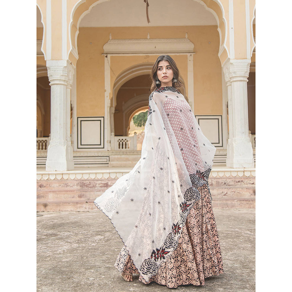 Gulabo Jaipur Mira White Lehenga (Set of 3)