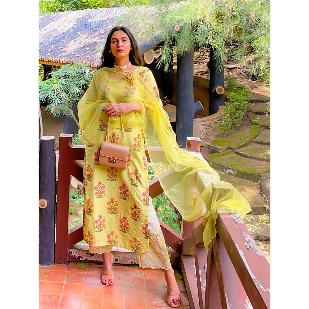 Gulabo Jaipur Yellow Mehnaaz Kurta With Pant And Dupatta (Set Of 3)