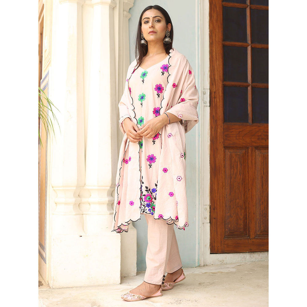 Gulabo Jaipur Pink Poppy Kurta With Pant And Dupatta (Set Of 3)