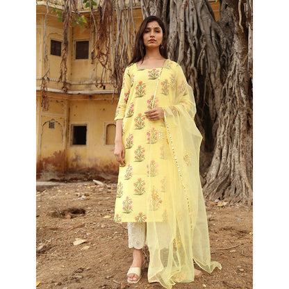 Gulabo Jaipur Yellow Chanderi Kurta With Pyjama & Organza Golden Detailing Dupatta (Set of 3)