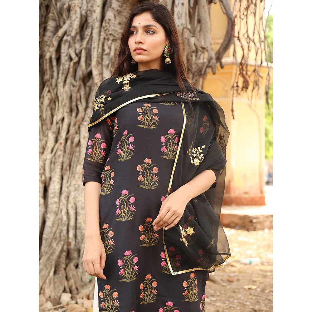 Gulabo Jaipur Black Chanderi Kurta With Pyjama & Organza Gold Detailing Dupatta (Set of 3)