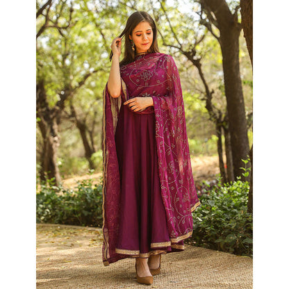 Gulabo Jaipur Nafisa Purple Cotton Rayon Kurta With Pyjama & Taari Dupatta (Set of 3)