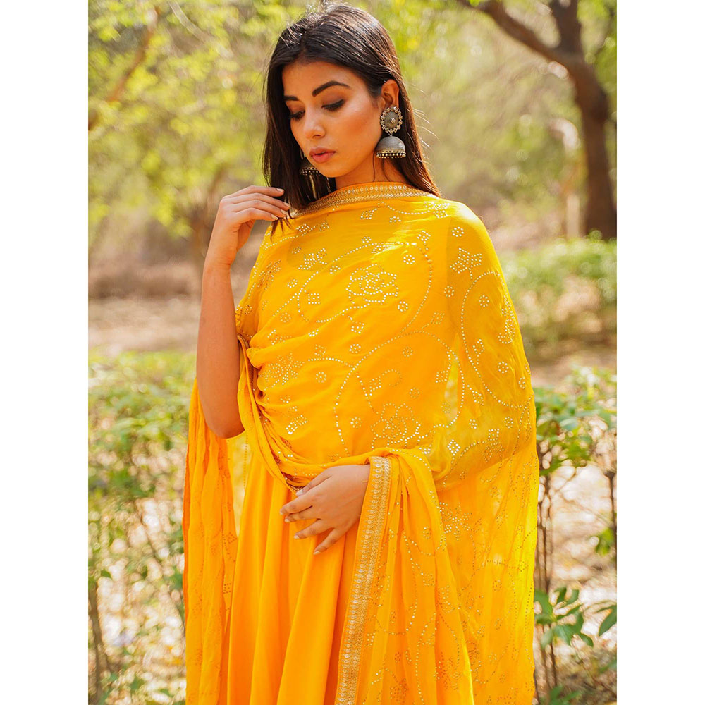 Gulabo Jaipur Nafisa Yellow Rayon Kurta With Pyjama & Taari Dupatta (Set of 3)