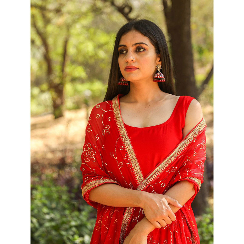 Gulabo Jaipur Nafisa Red Cotton Rayon Kurta With Pyjama & Taari Dupatta (Set of 3)