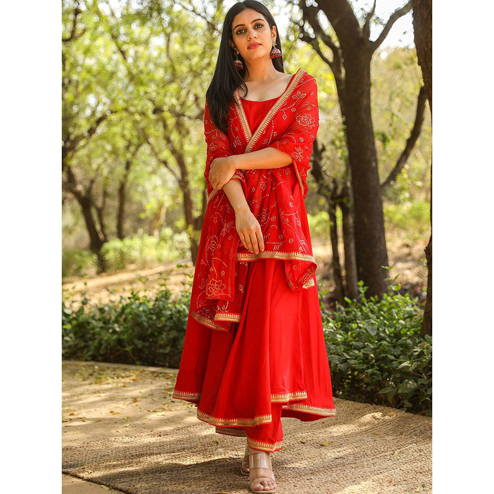 Gulabo Jaipur Nafisa Red Cotton Rayon Kurta With Pyjama & Taari Dupatta (Set of 3)