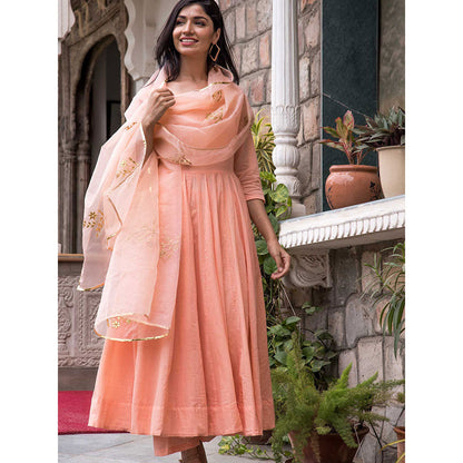 Gulabo Jaipur Peach Mulmul Kurta With Pant & Organza Golden Detailing Dupatta (Set of 3)