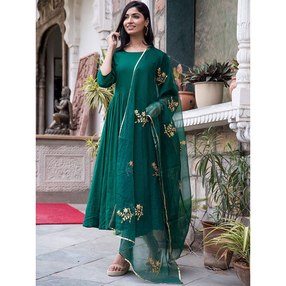 Gulabo Jaipur Green Mulmul Kurta With Pant & Organza Golden Detailing Dupatta (Set of 3)