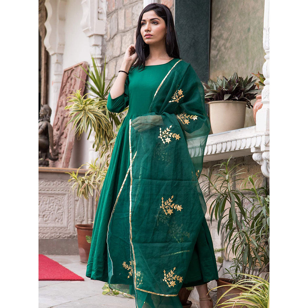 Gulabo Jaipur Green Mulmul Kurta With Pant & Organza Golden Detailing Dupatta (Set of 3)