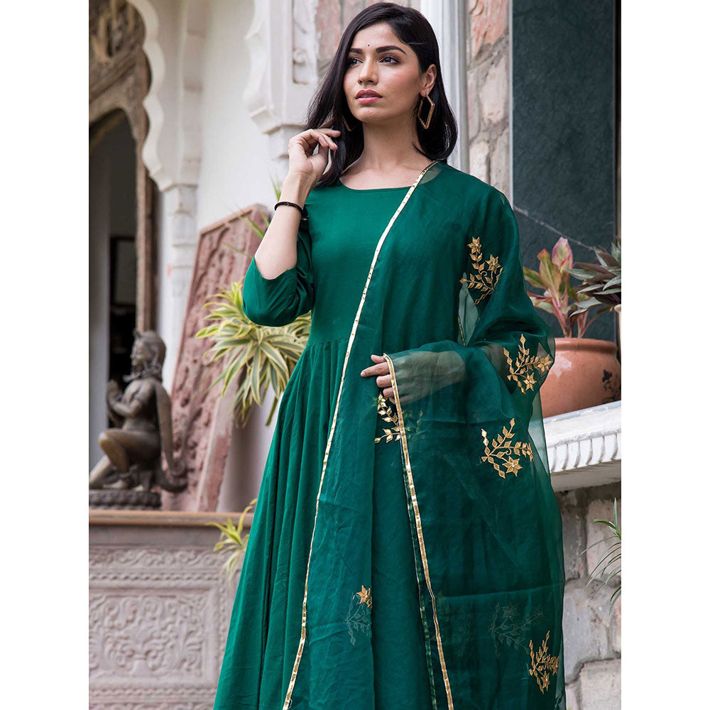 Gulabo Jaipur Green Mulmul Kurta With Pant & Organza Golden Detailing Dupatta (Set of 3)