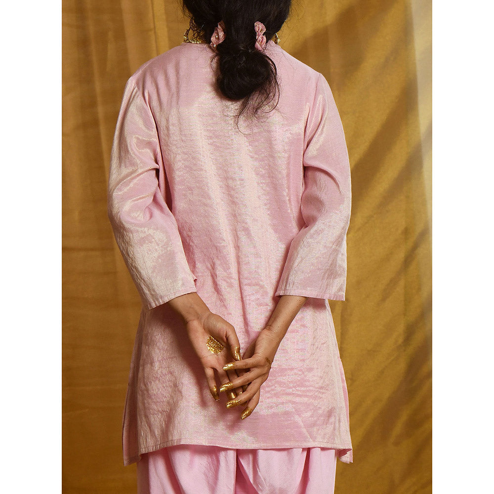 Gulaal Lakshmi Tissue Chanderi Kurta