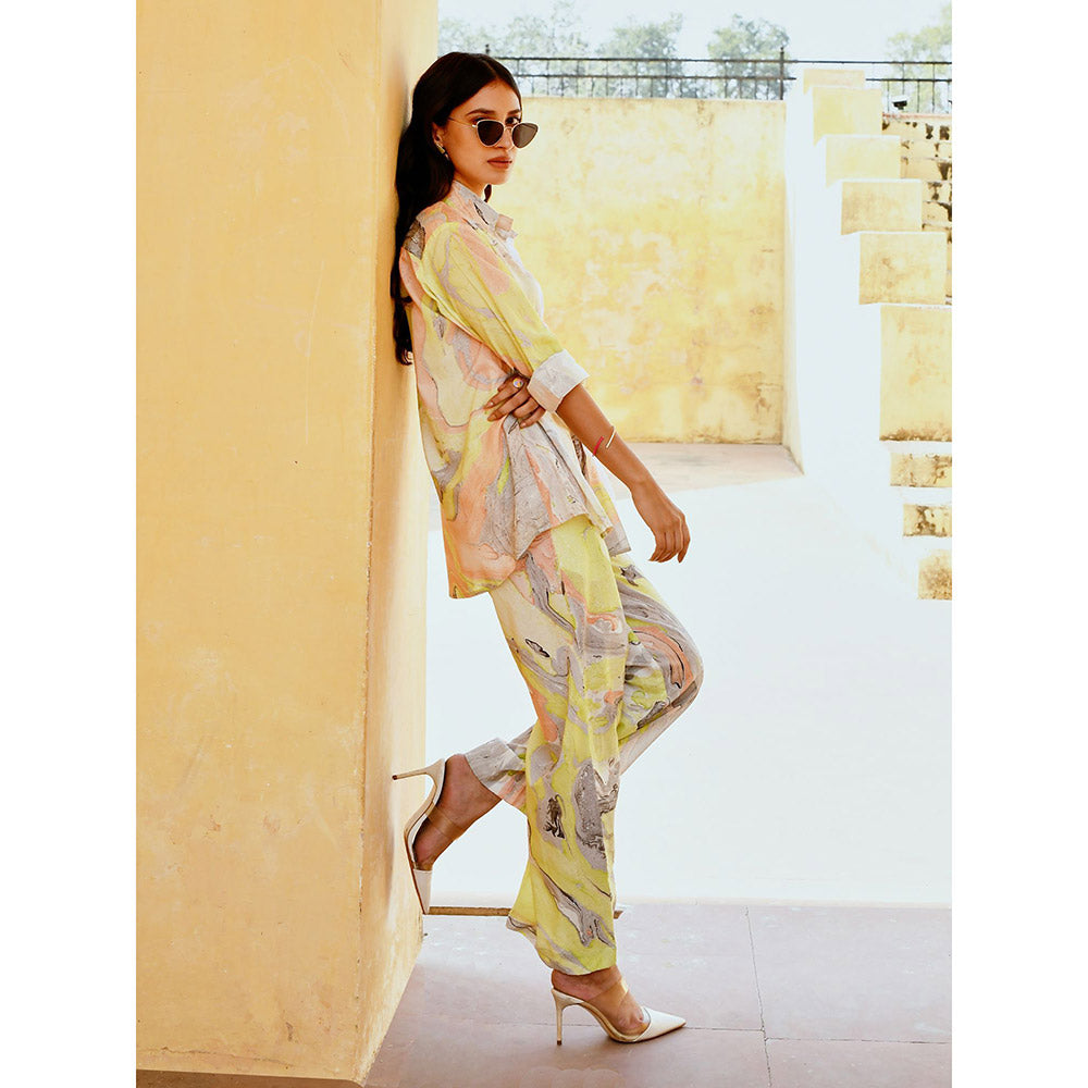 Gulaal White Mirage Co-Ord (Set of 2)