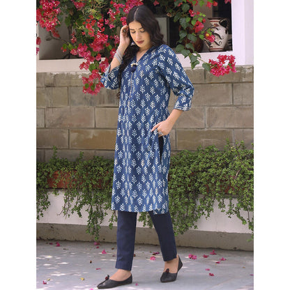 Gulaal Indigo Floral Dabu Print Kurta-Pant (Set of 2)