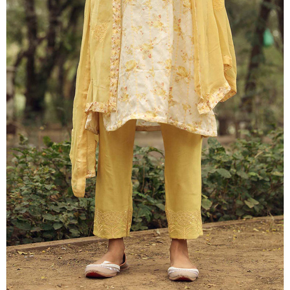 Gulabo Jaipur Sara Yellow Straight Kurta Set (Set Of 3)