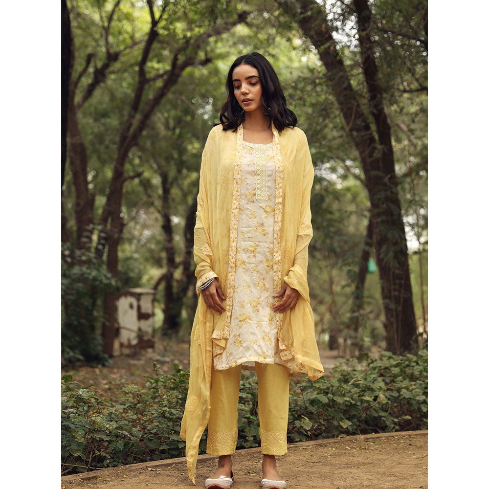 Gulabo Jaipur Sara Yellow Straight Kurta Set (Set Of 3)