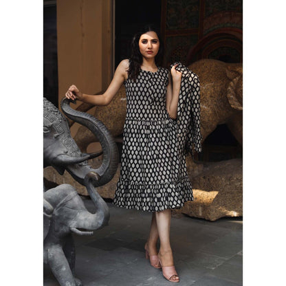 Gulabo Jaipur Aqsa Black Dress (Set of 2)