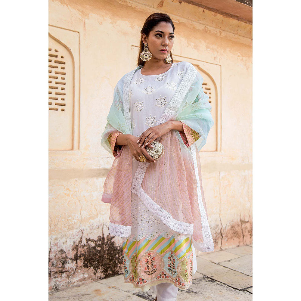 Gulabo Jaipur Gulrez White Kurta (Set of 4)