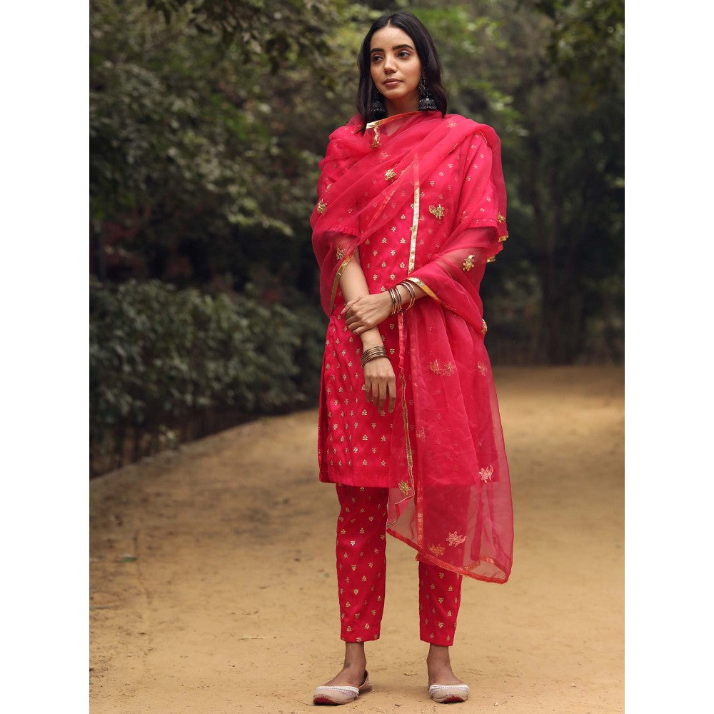 Gulabo Jaipur Falki Straight Kurta (Set of 3)