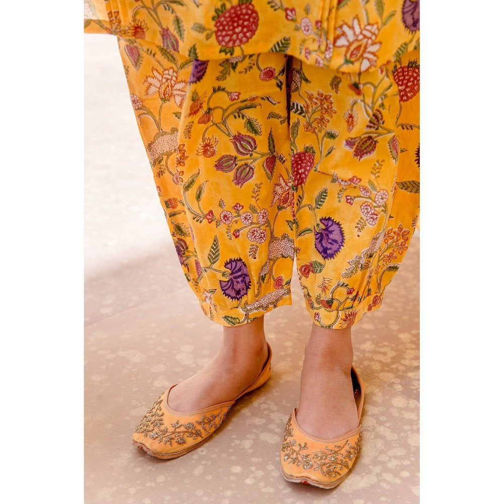 Gulabo Jaipur Bloom Yellow Kurta (Set of 3)