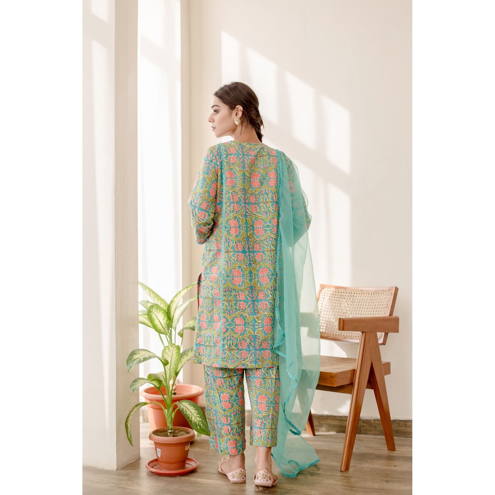 Gulabo Jaipur Basil Green Kurta (Set of 3)