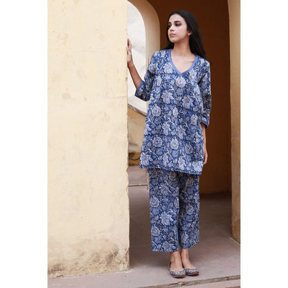 Gulabo Jaipur Dahlia Blue Straight Kurta (Set of 2)