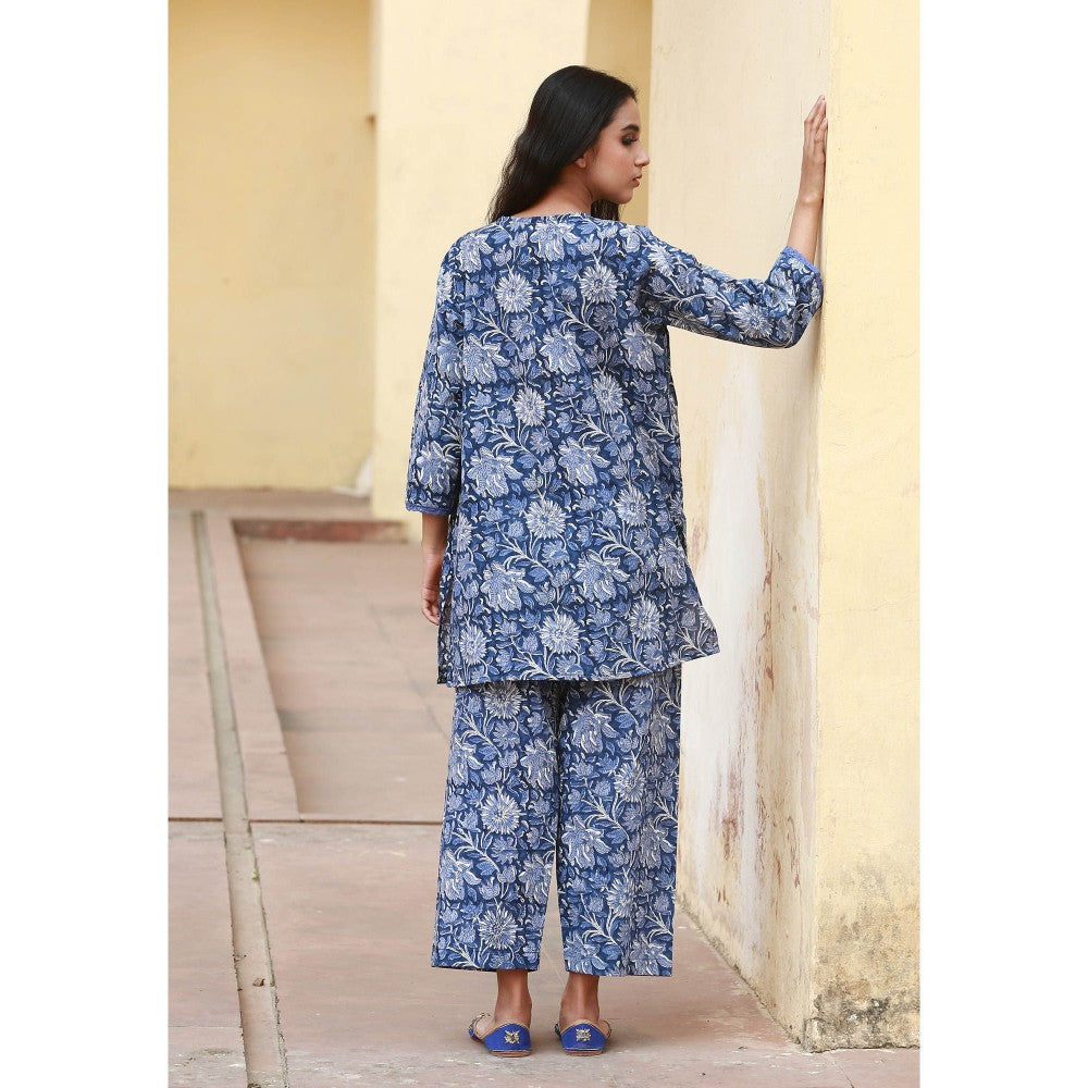 Gulabo Jaipur Dahlia Blue Straight Kurta (Set of 2)