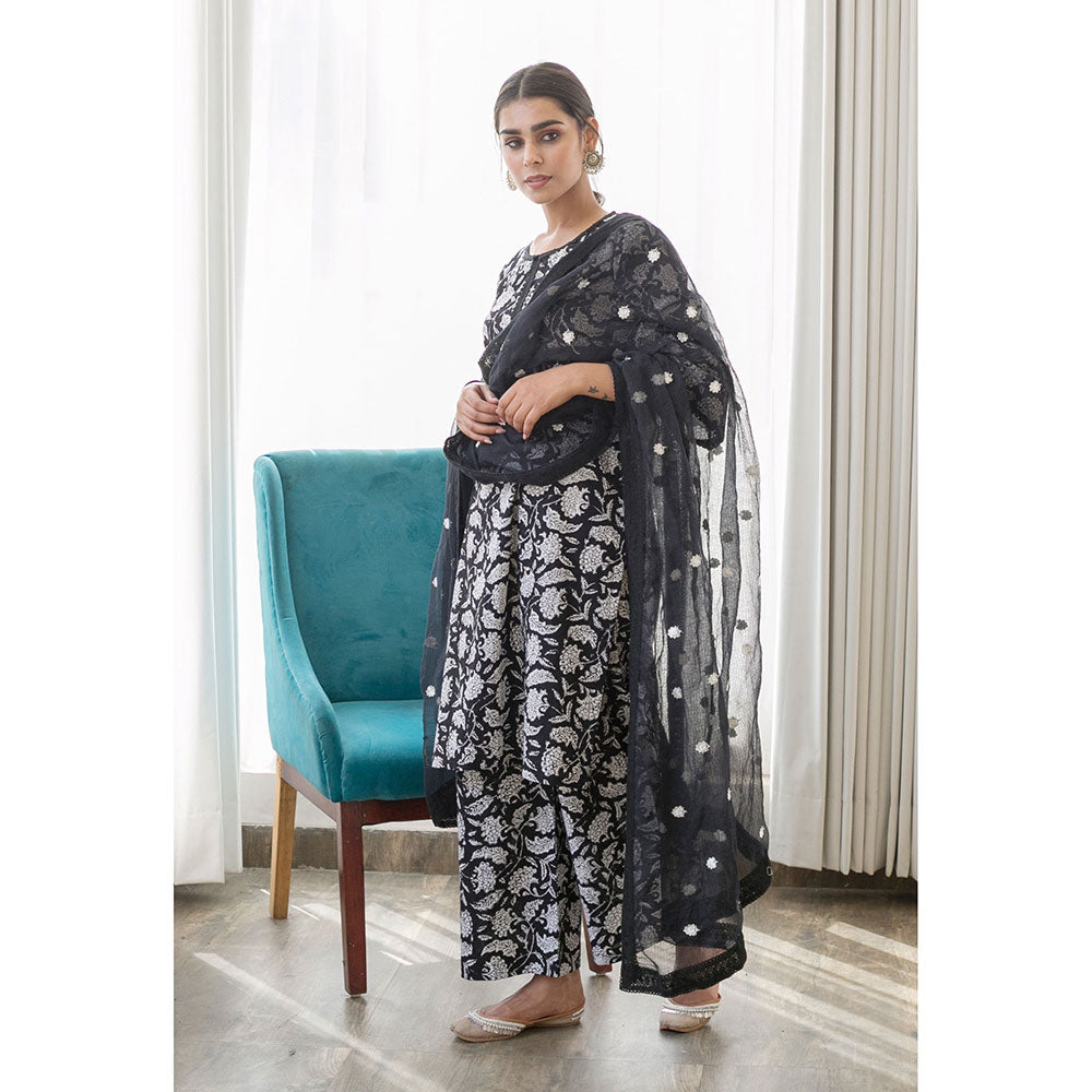 Gulabo Jaipur Daisy Black Kurta (Set of 3)
