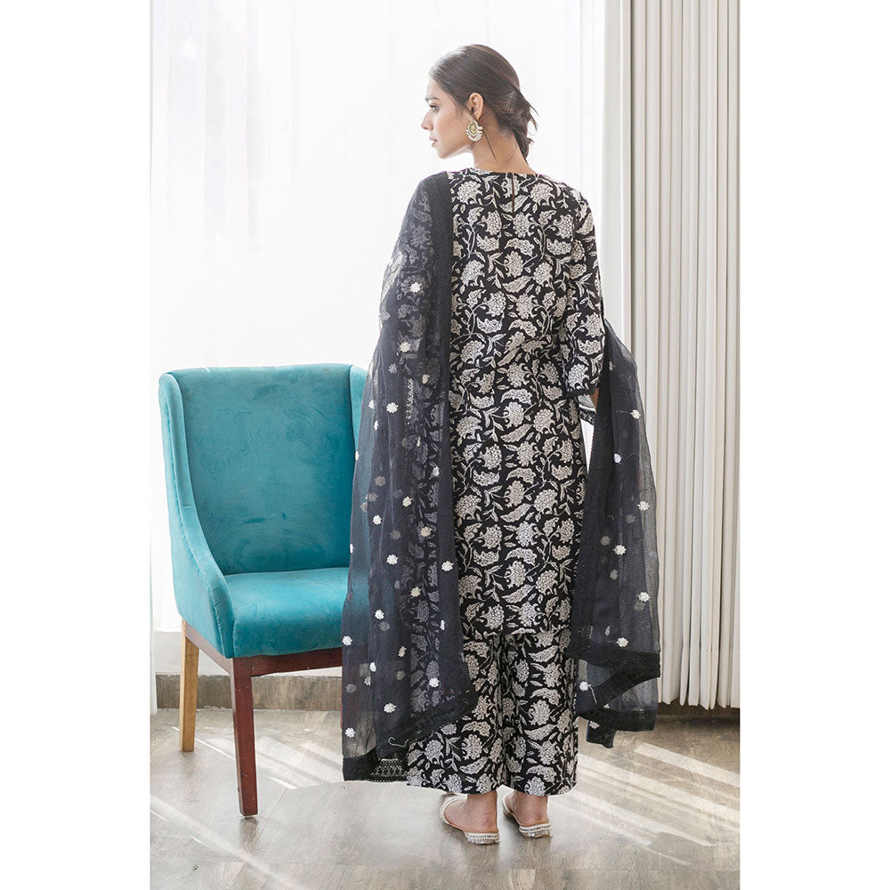 Gulabo Jaipur Daisy Black Kurta (Set of 3)