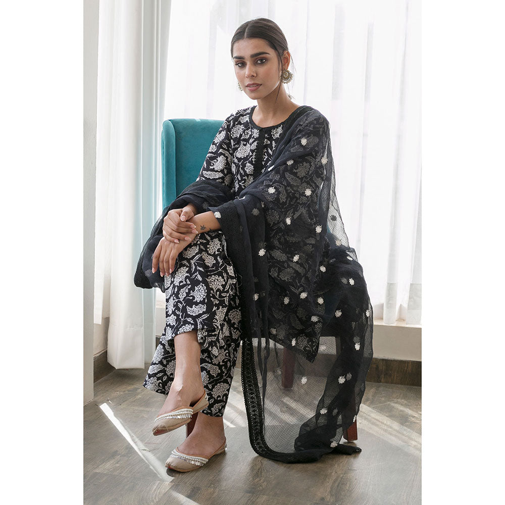 Gulabo Jaipur Daisy Black Kurta (Set of 3)