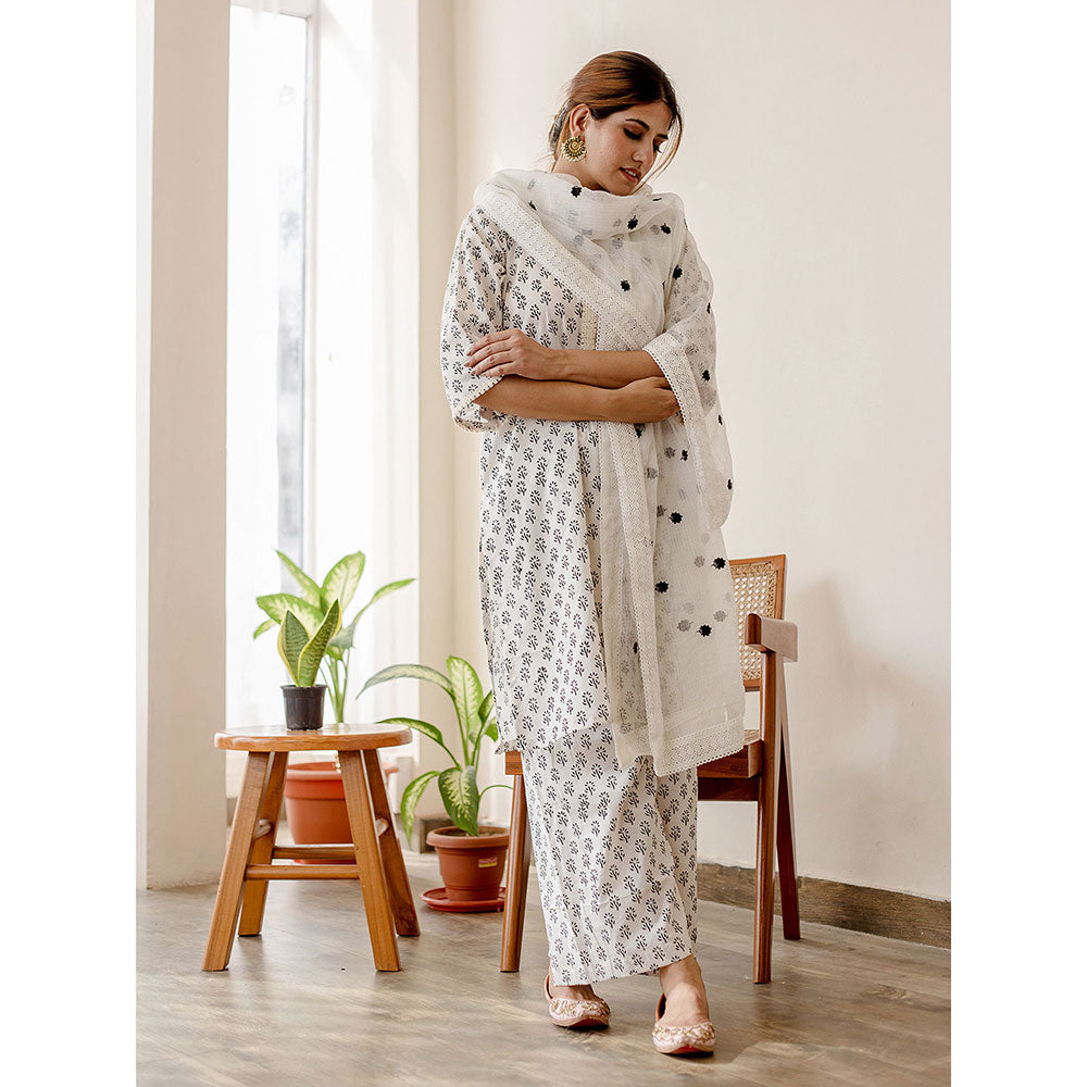 Gulabo Jaipur Daisy White Kurta (Set of 3)