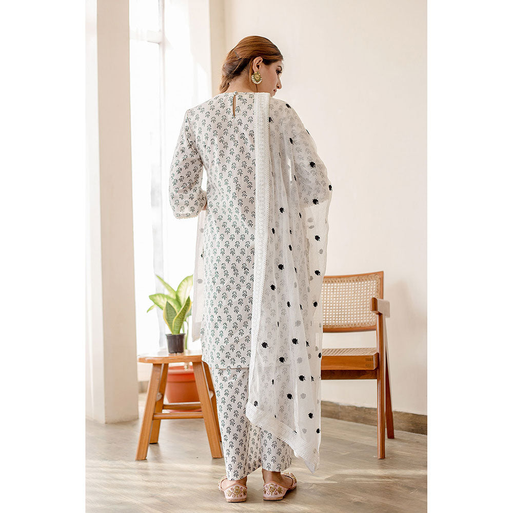 Gulabo Jaipur Daisy White Kurta (Set of 3)