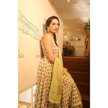 Gulabo Jaipur Kusha Off White Anarkali (Set of 3)